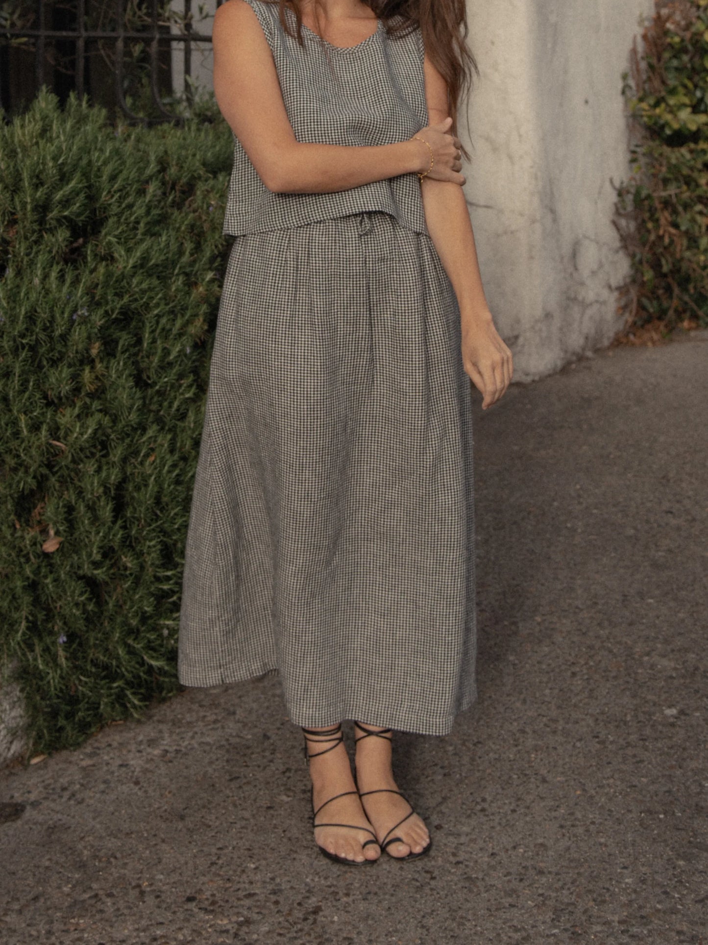The Adrie Skirt in Gingham Noir