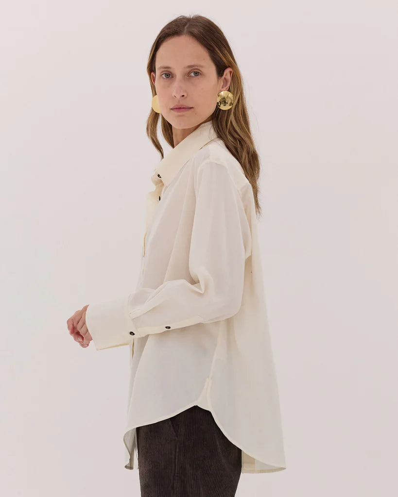The Split Back Shirt | Vanilla