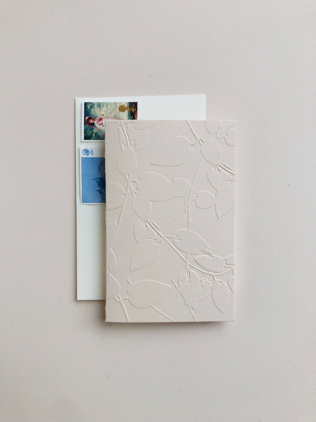 Emboss Foliage Pattern