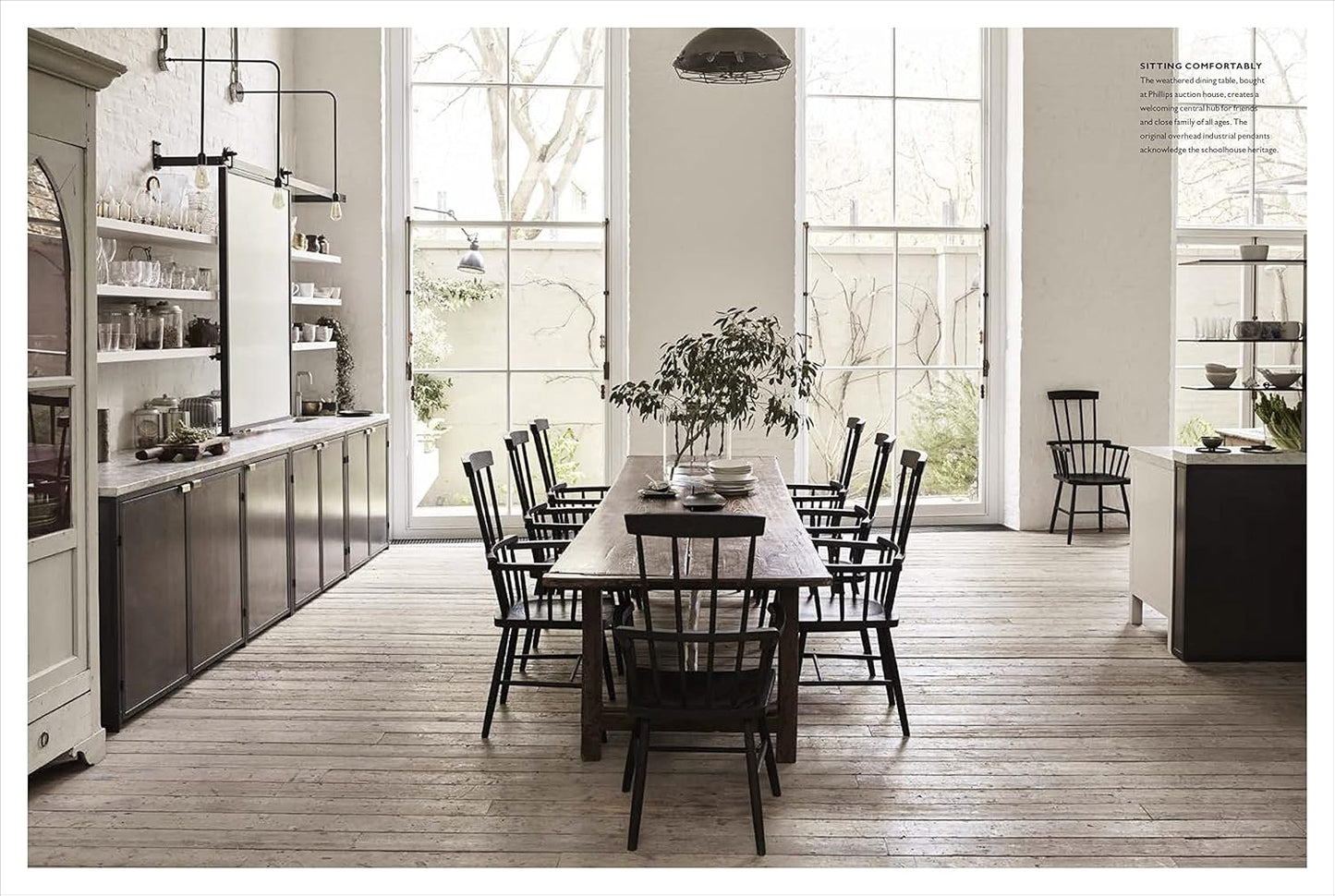 The Art of Living with White