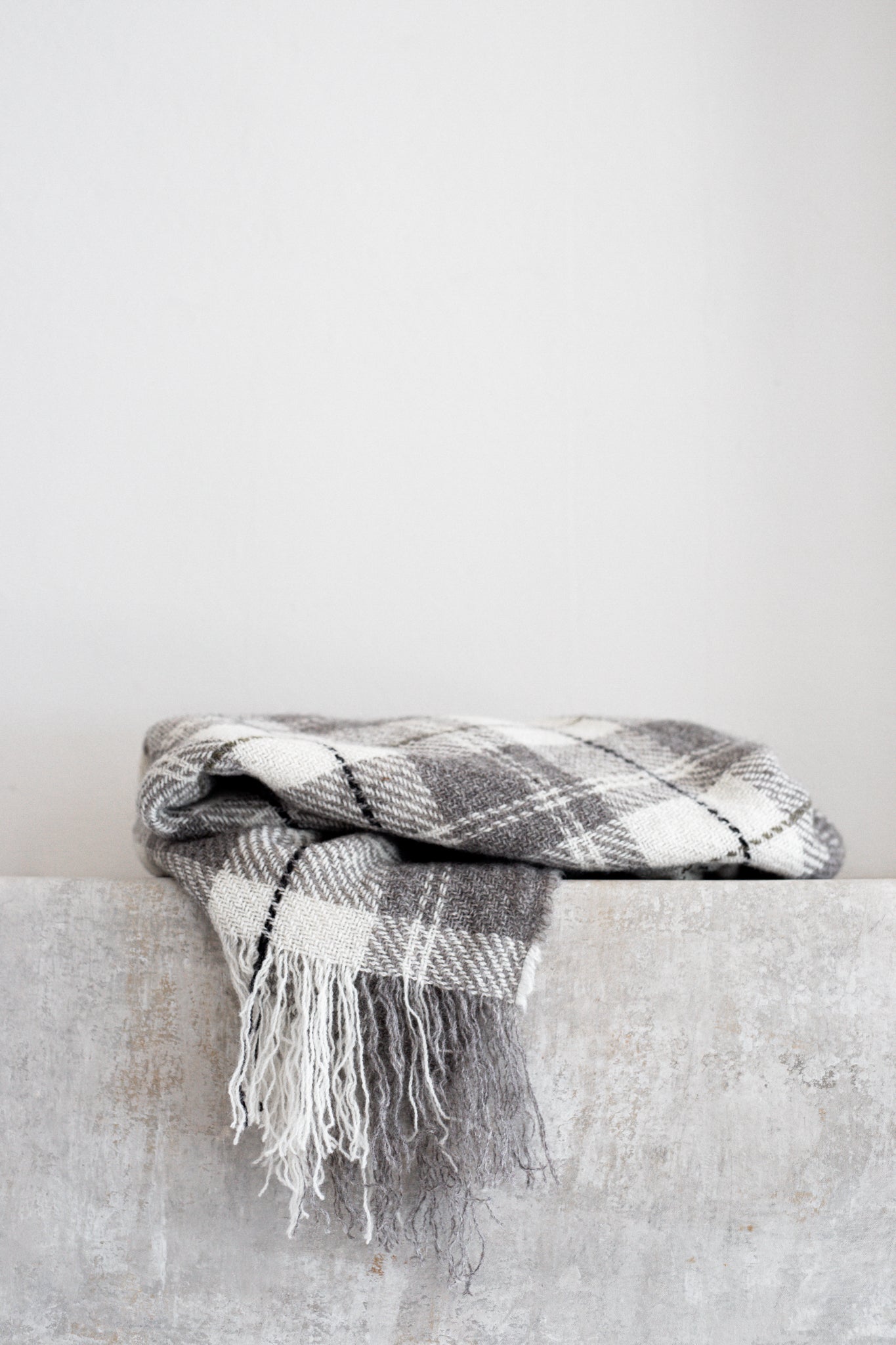 Brushed Wool Throw in Charcoal Check