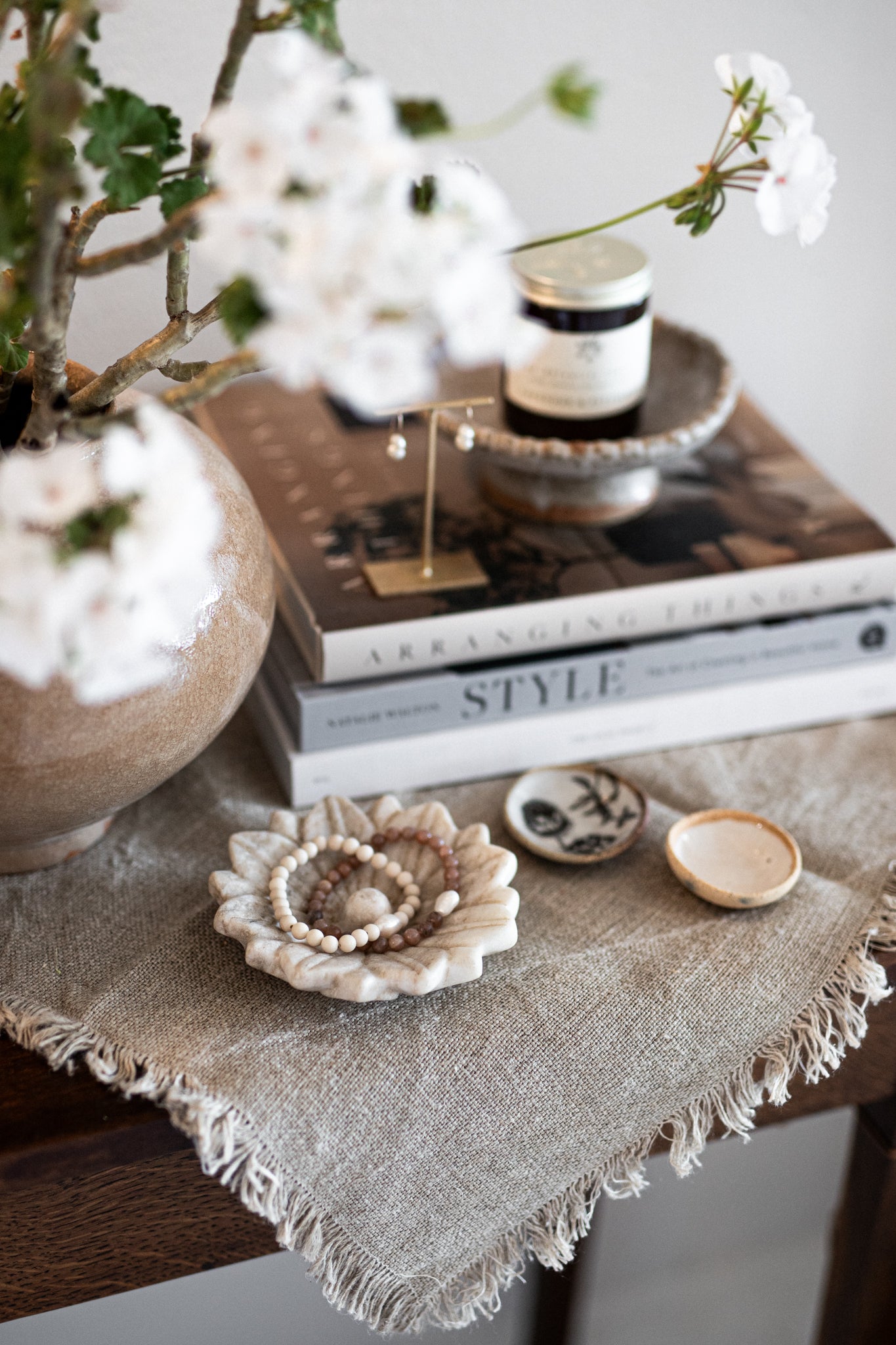 Beige Bead & Single Pearl Bracelet | Limited Edition