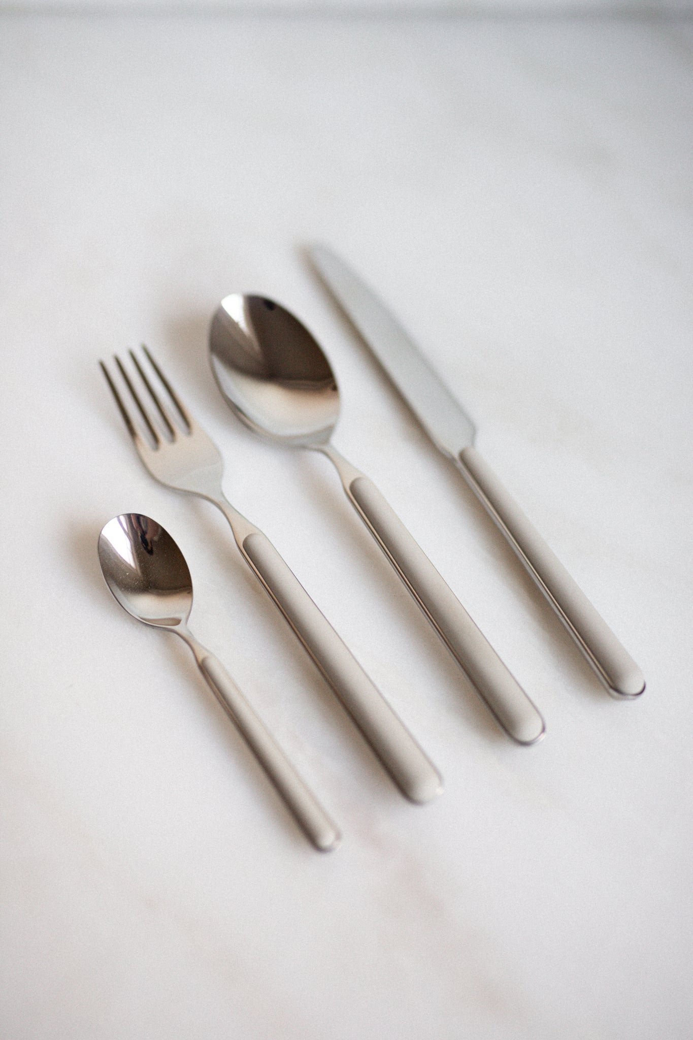 Italian Cutlery in Soft Taupe | Set of 4 pieces