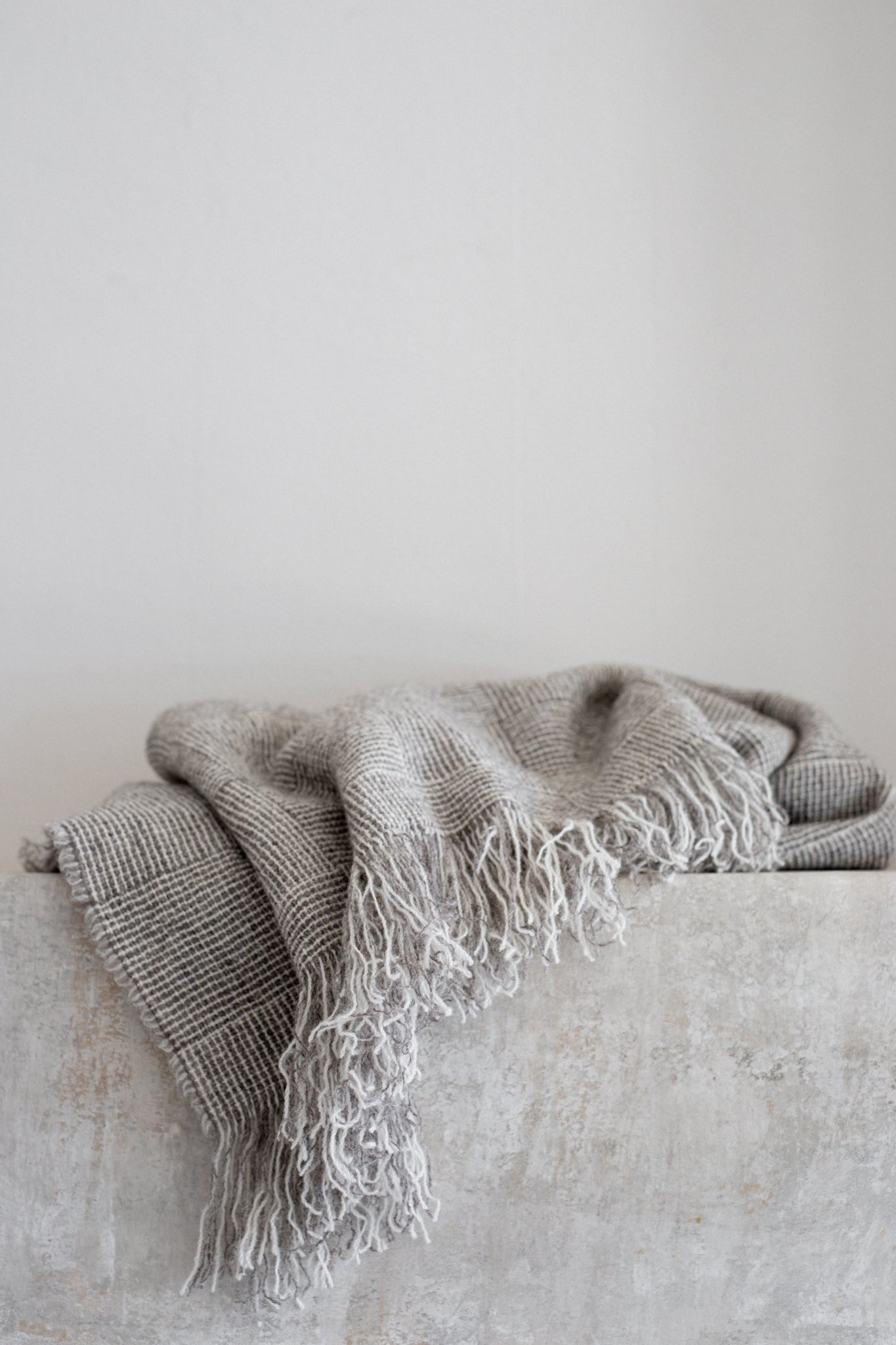 Brushed Wool Throw | Grey & Ivory Basketweave