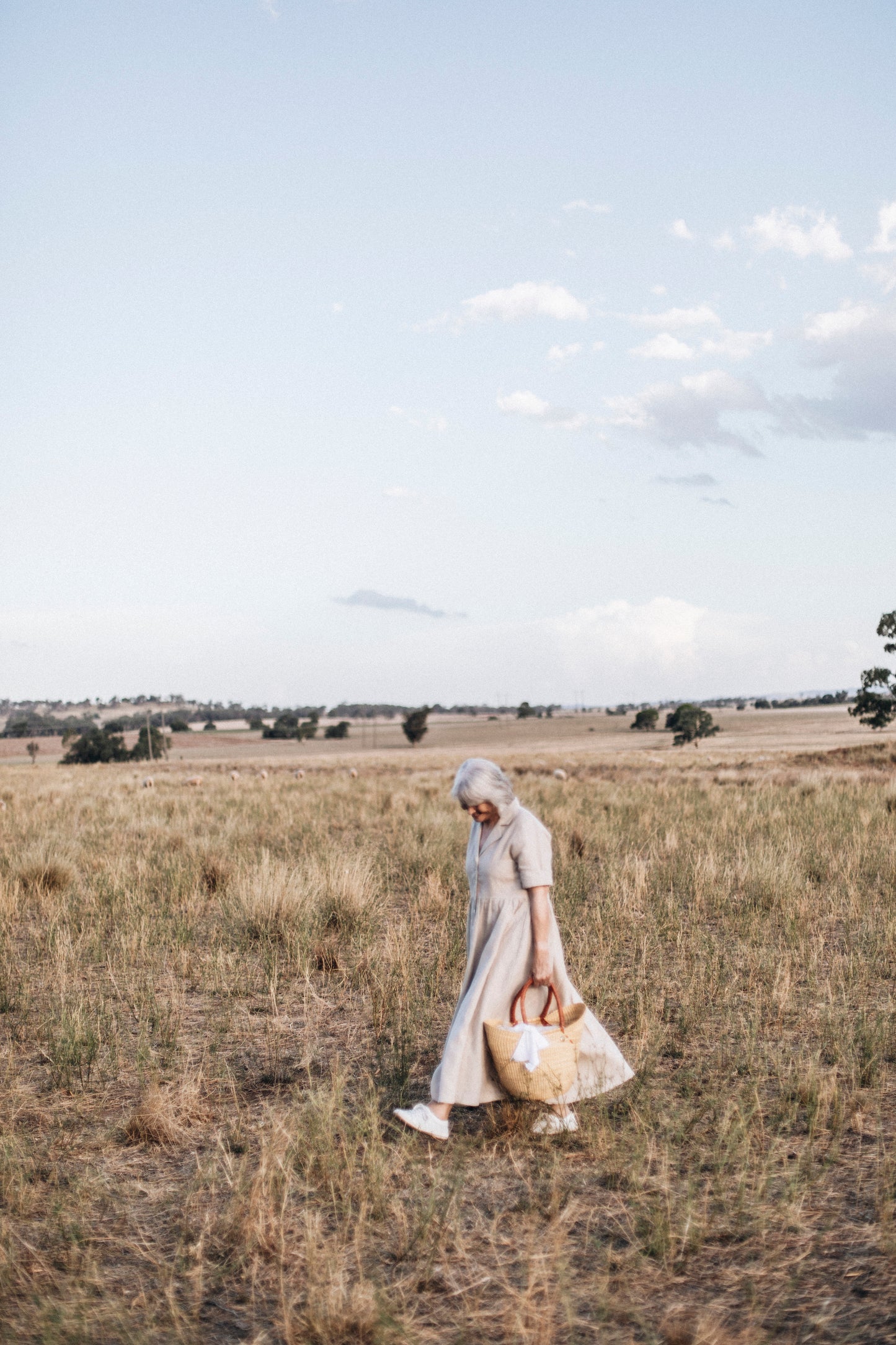 French Linen Midi Dress w/buttons