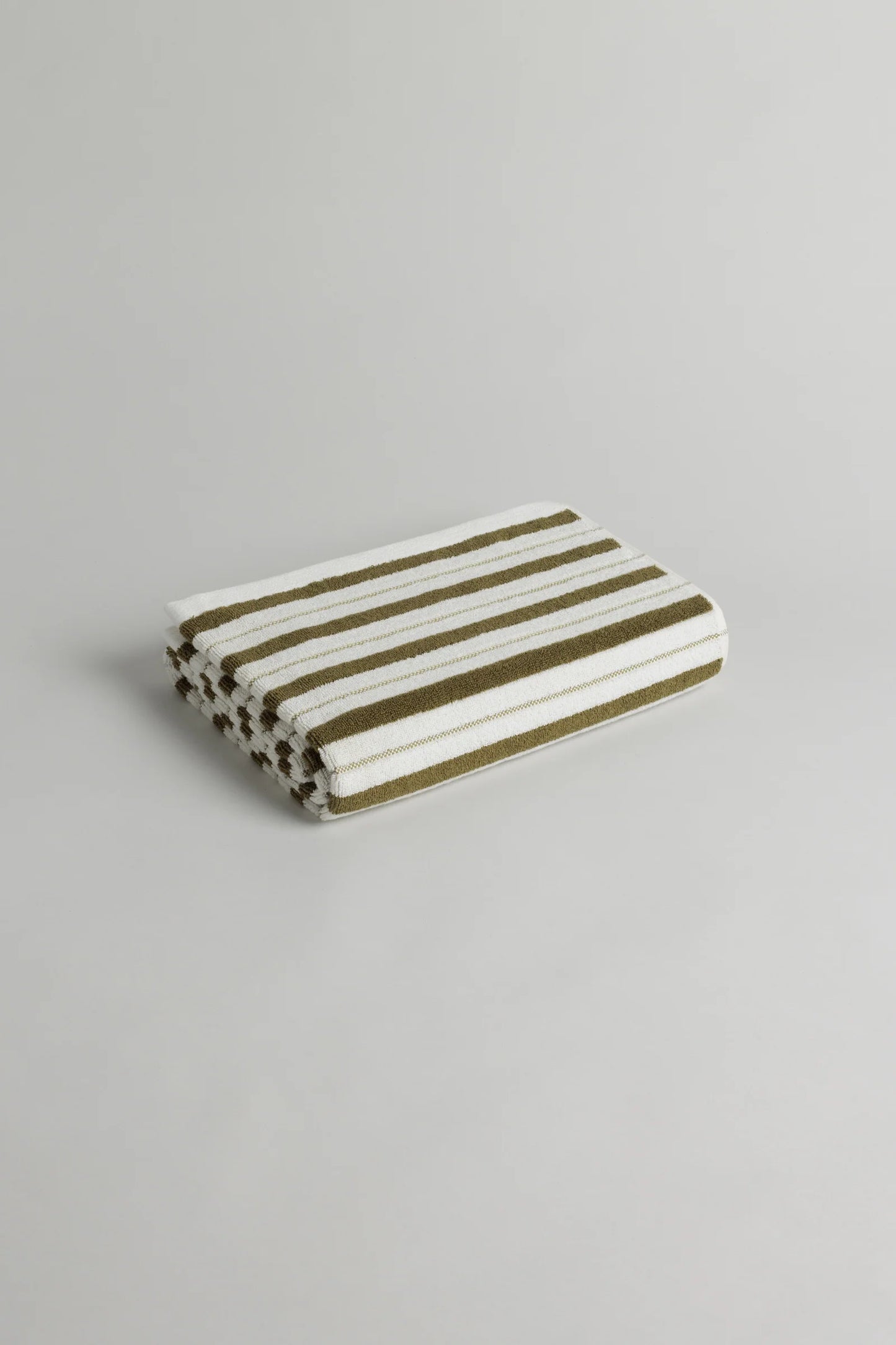 Franklin Bath Towel in Caper & Chalk
