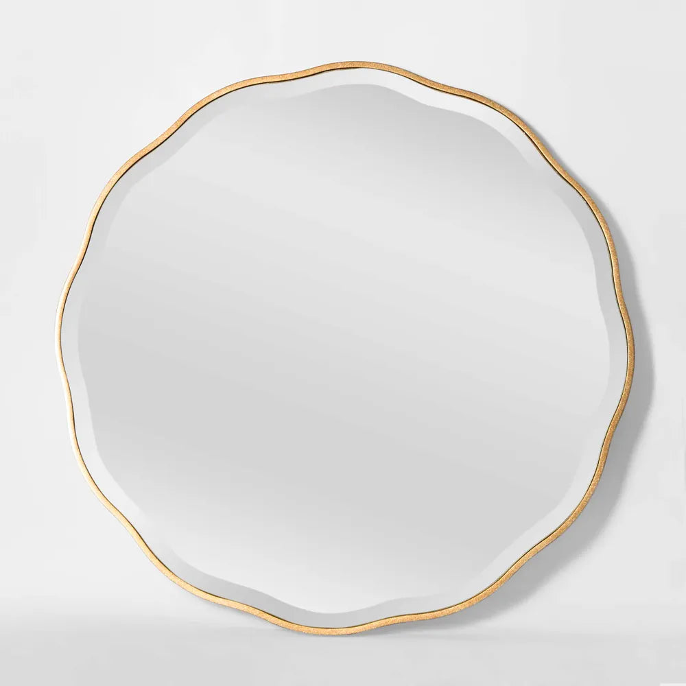 The Round Scallop Mirror in Gold