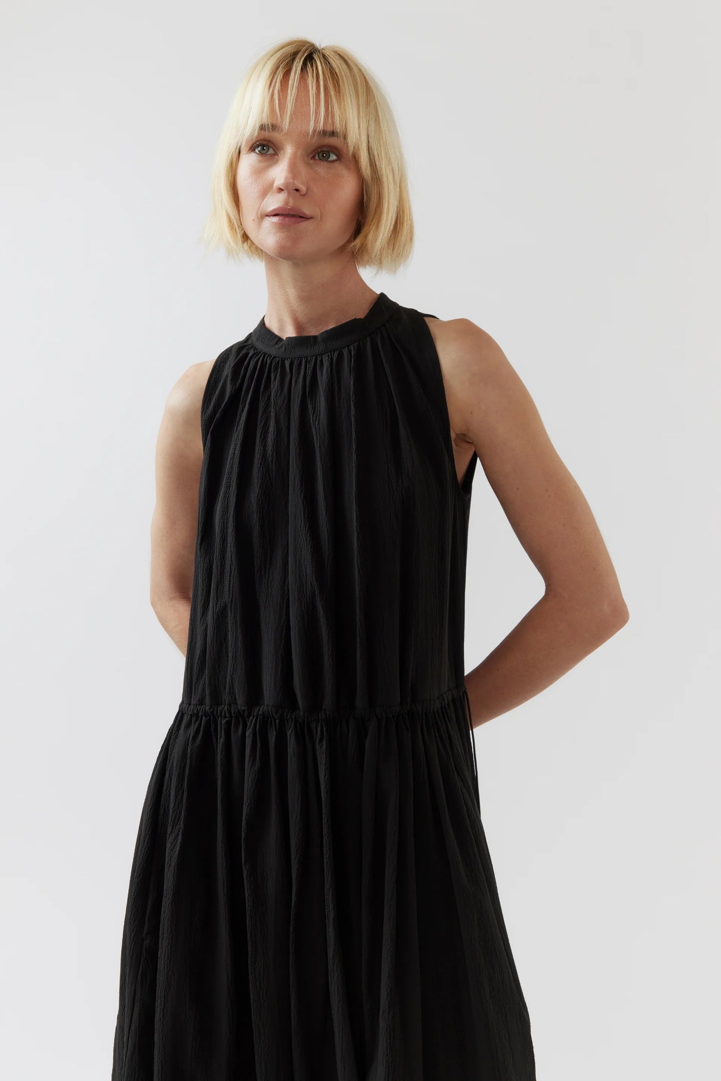 The Kinga Dress in Black Seersucker