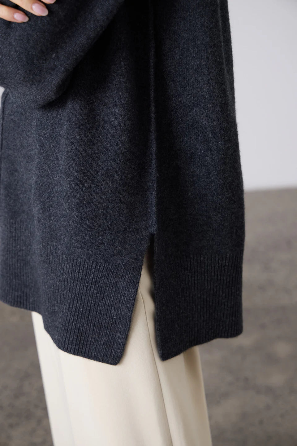 The Leisa Knit Sweater - Charcoal