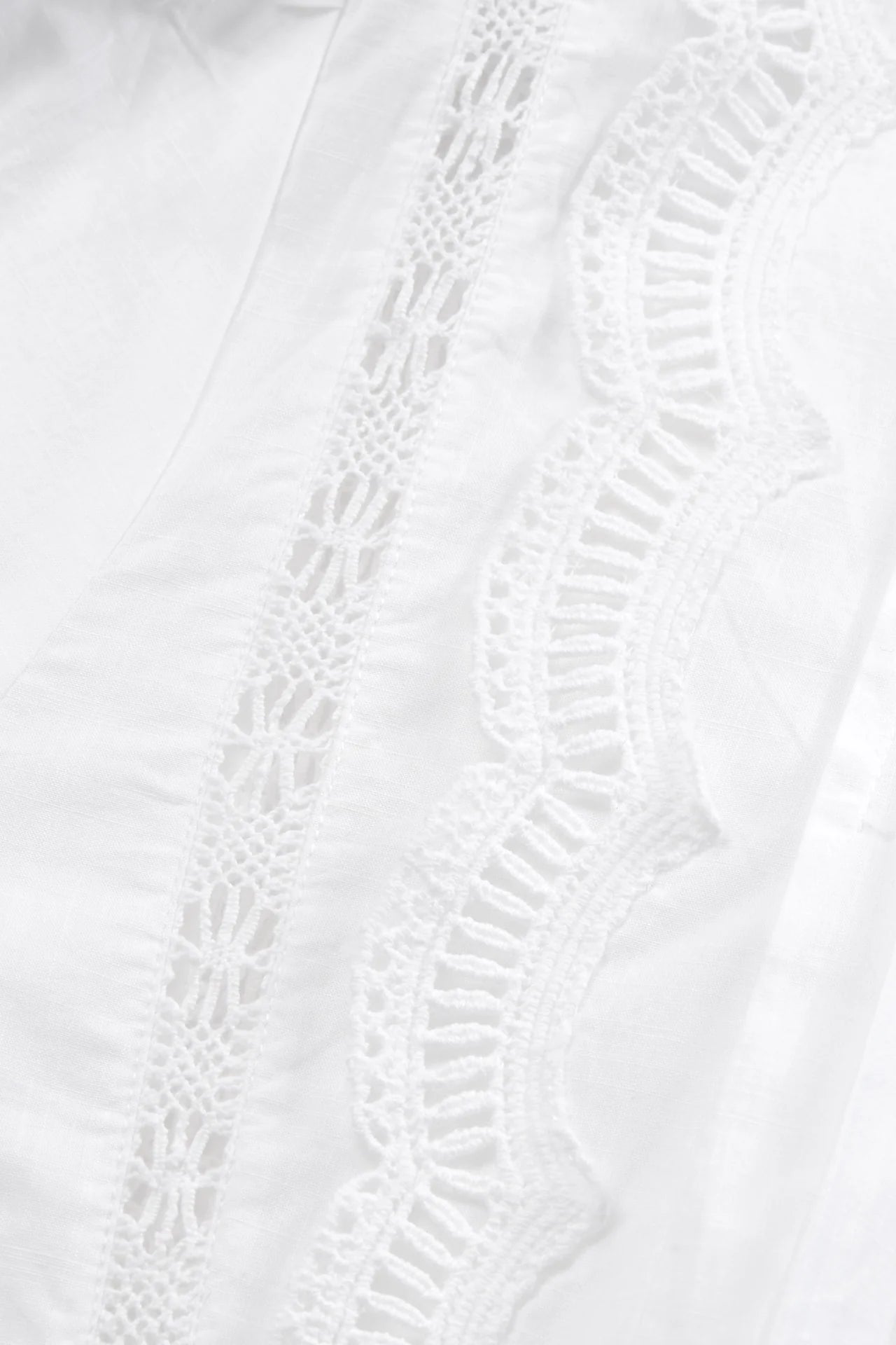 The Leaf Shirt in White