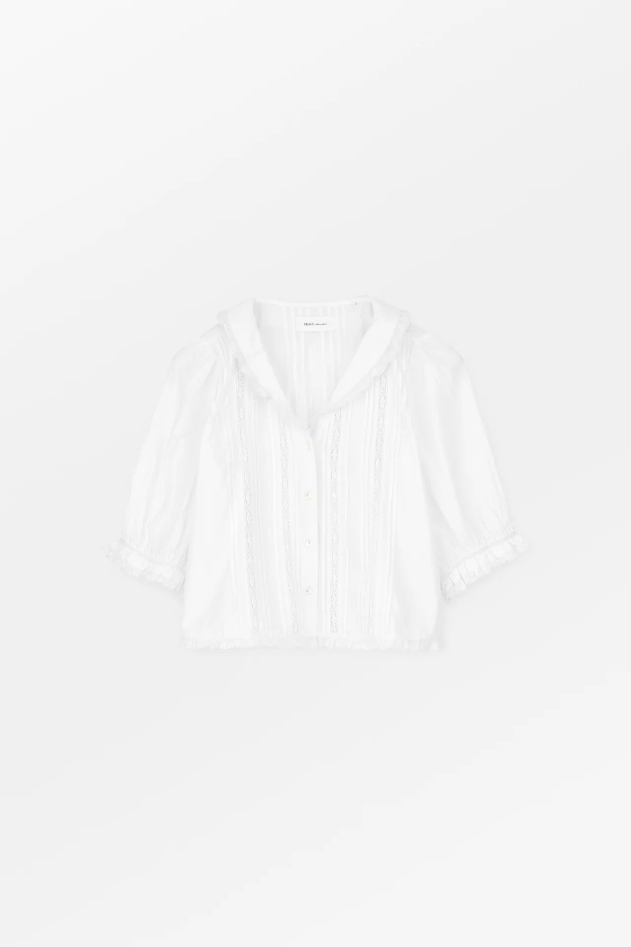 The Magnolia Blouse in White