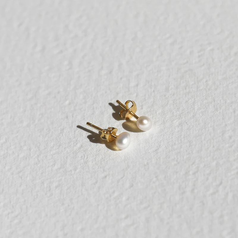 Mini Pearl Studs in Gold