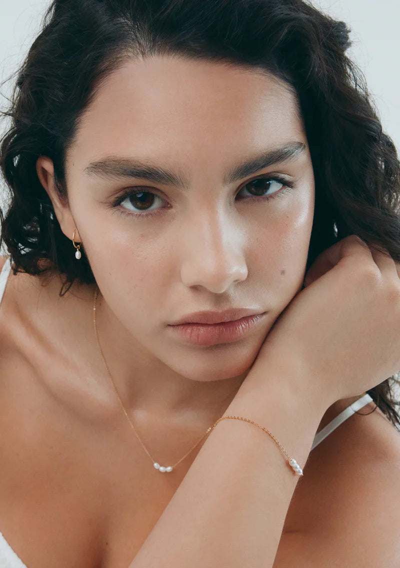 The Mini Pearl Bracelet in Gold