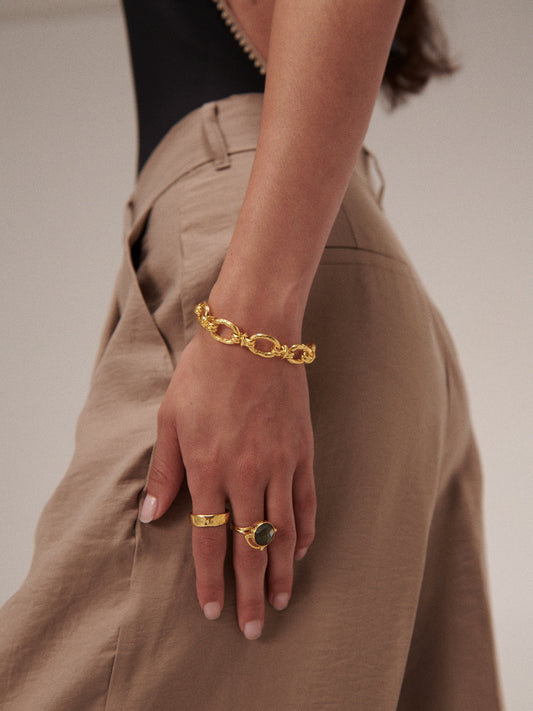 The 'Zehra' Gold Chain Bracelet