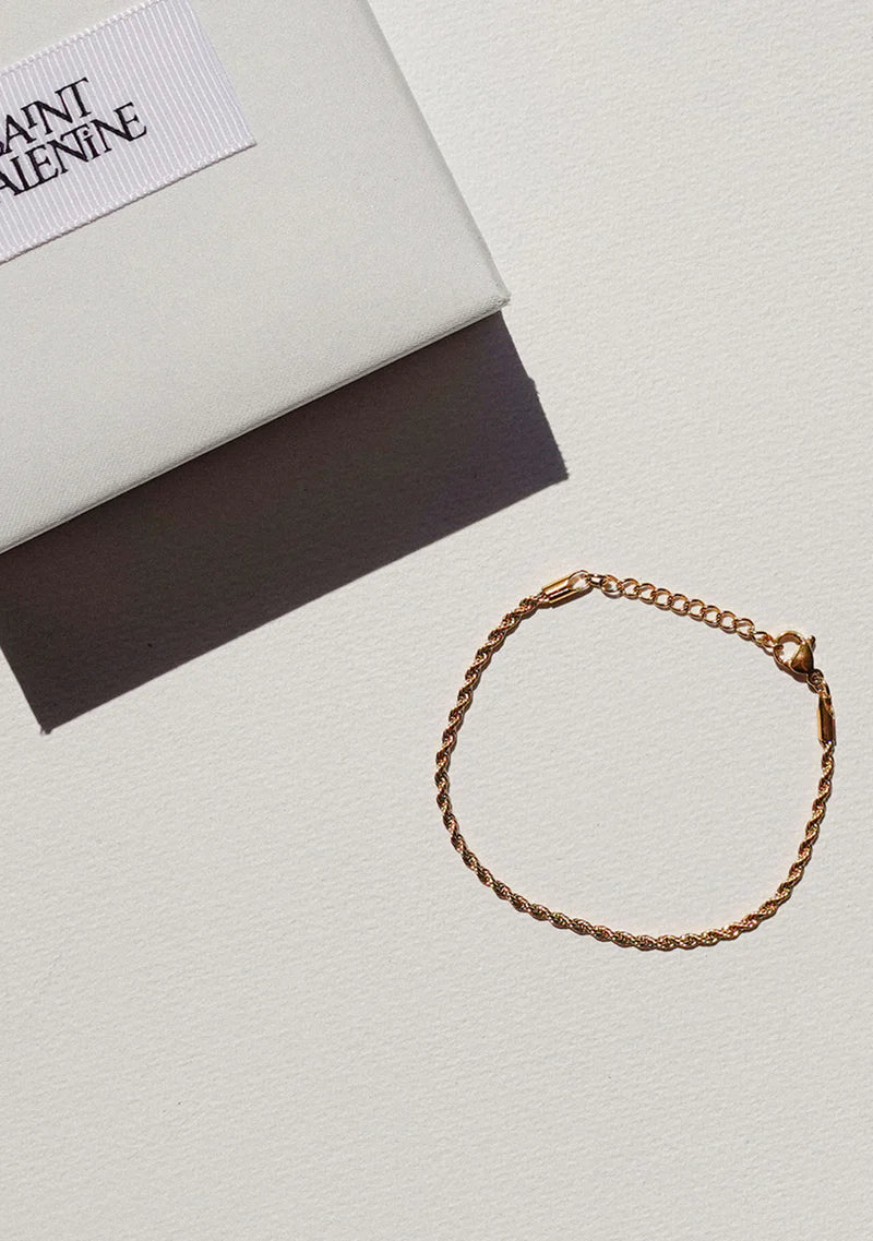 The Valencia Bracelet in Gold