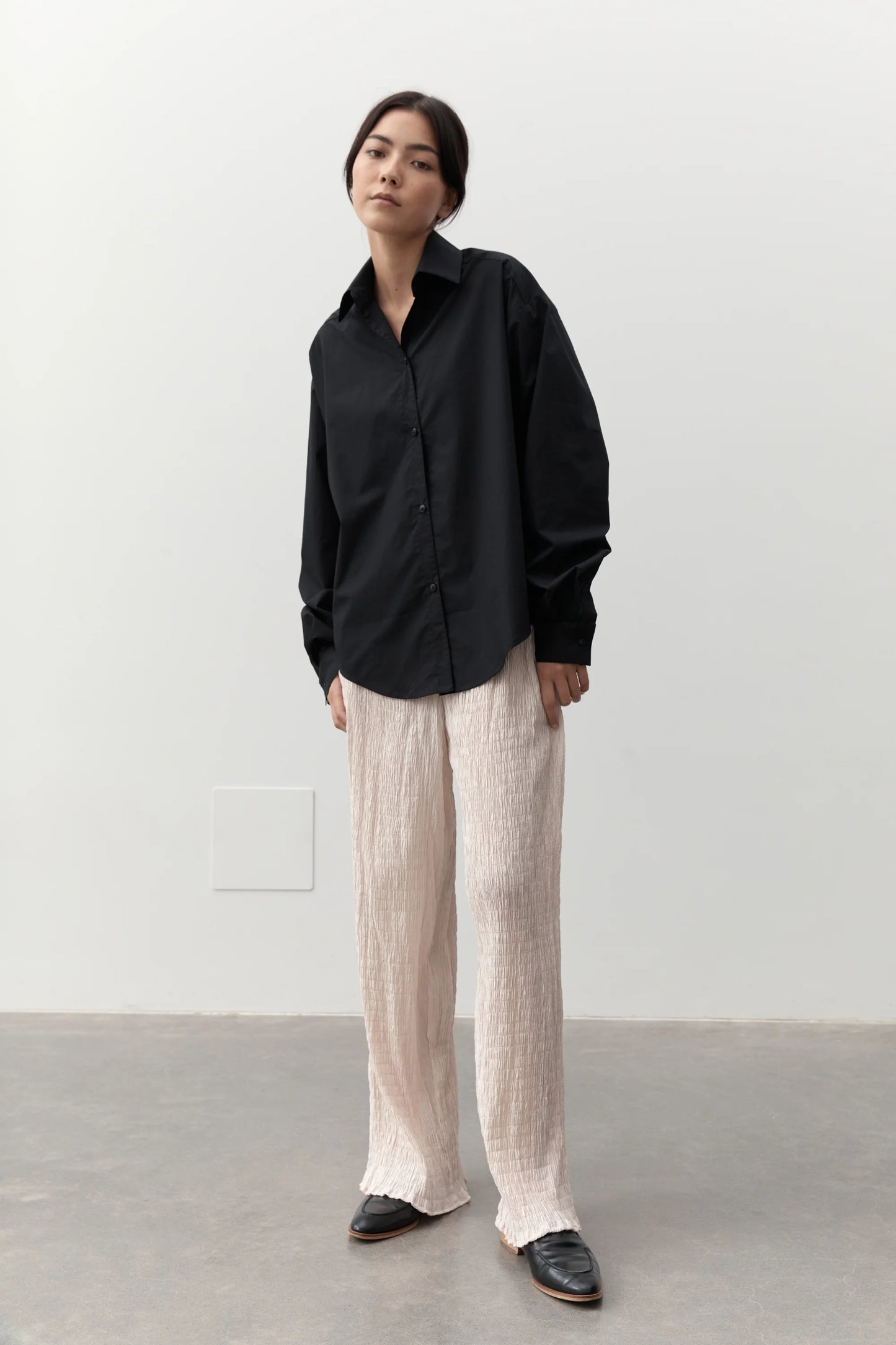 The Classic Shirt in Black