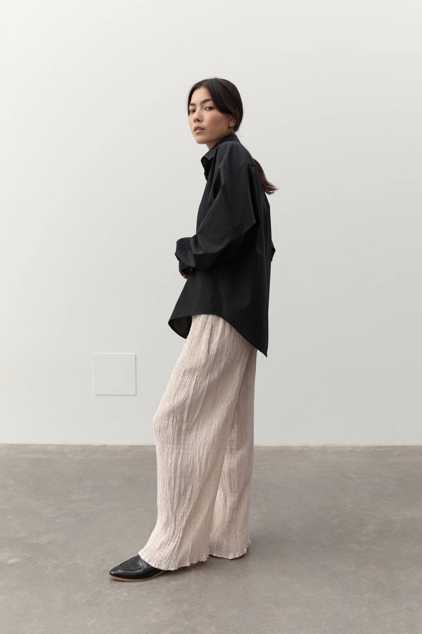 The Classic Shirt in Black