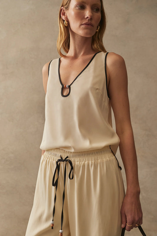 The Cleonie Top in Cream / Black