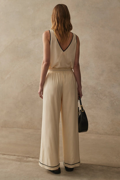 The Cleonie Top in Cream / Black