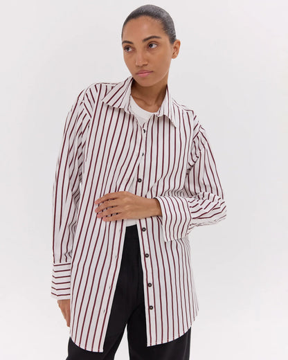 The Dropped Yoke Shirt in Mahogany & White