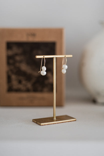 'Isla' Pearl Earrings
