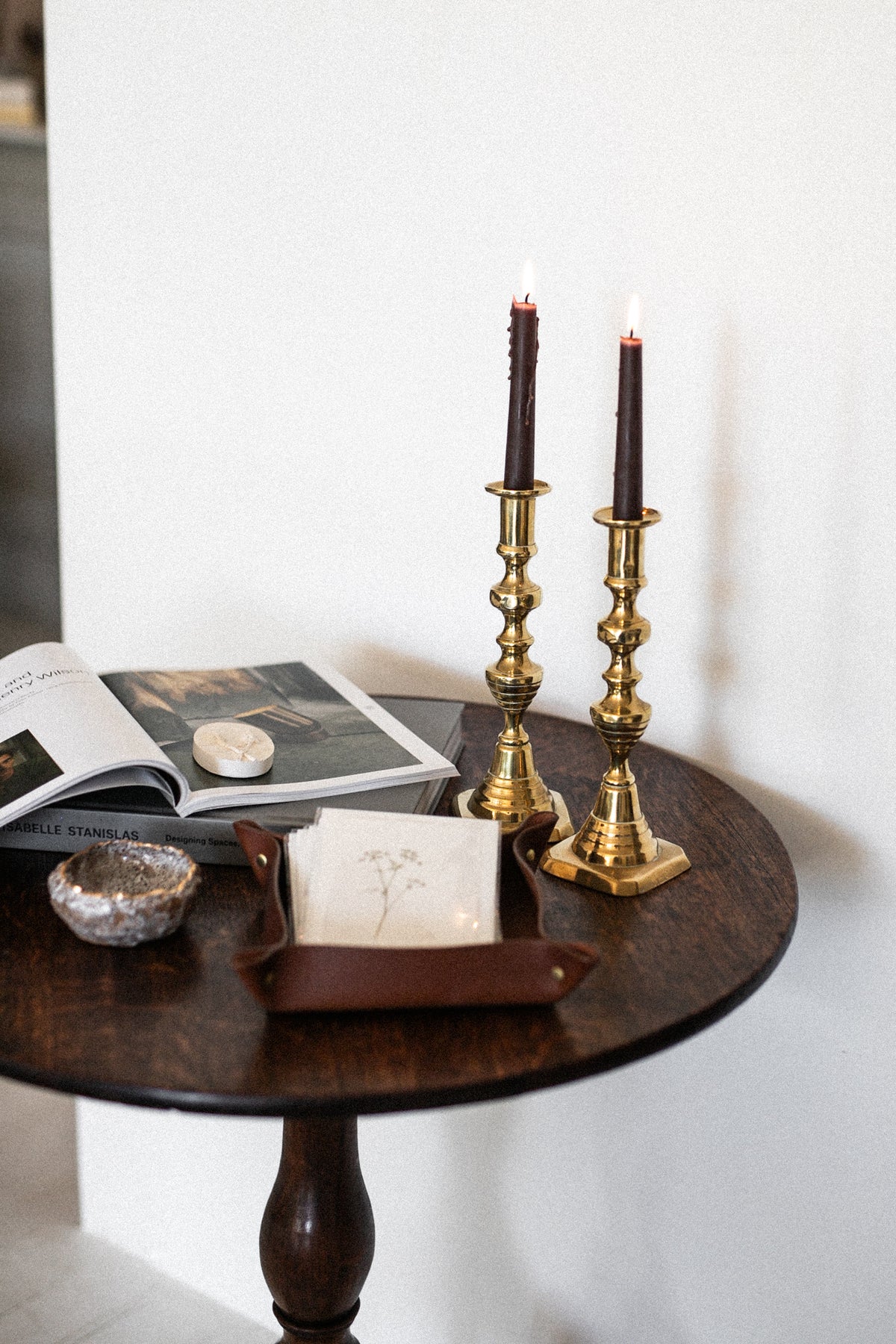 Foray Table A beautiful Antique Pedestal Side Table – ForayDesign