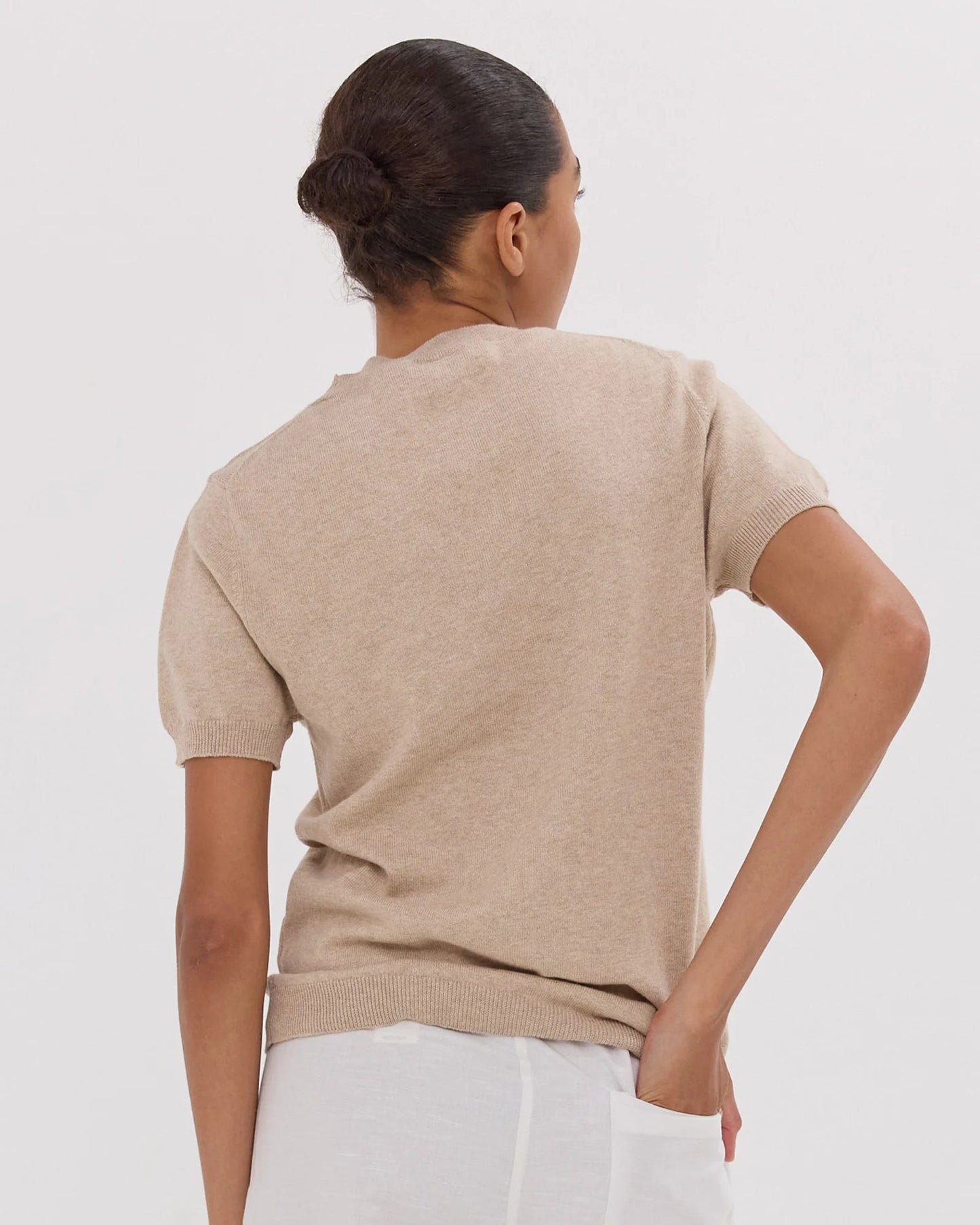 The Everyday Tee in Dune