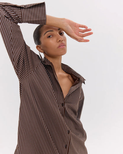 The Dropped Yoke Shirt in Brazil Nut & White