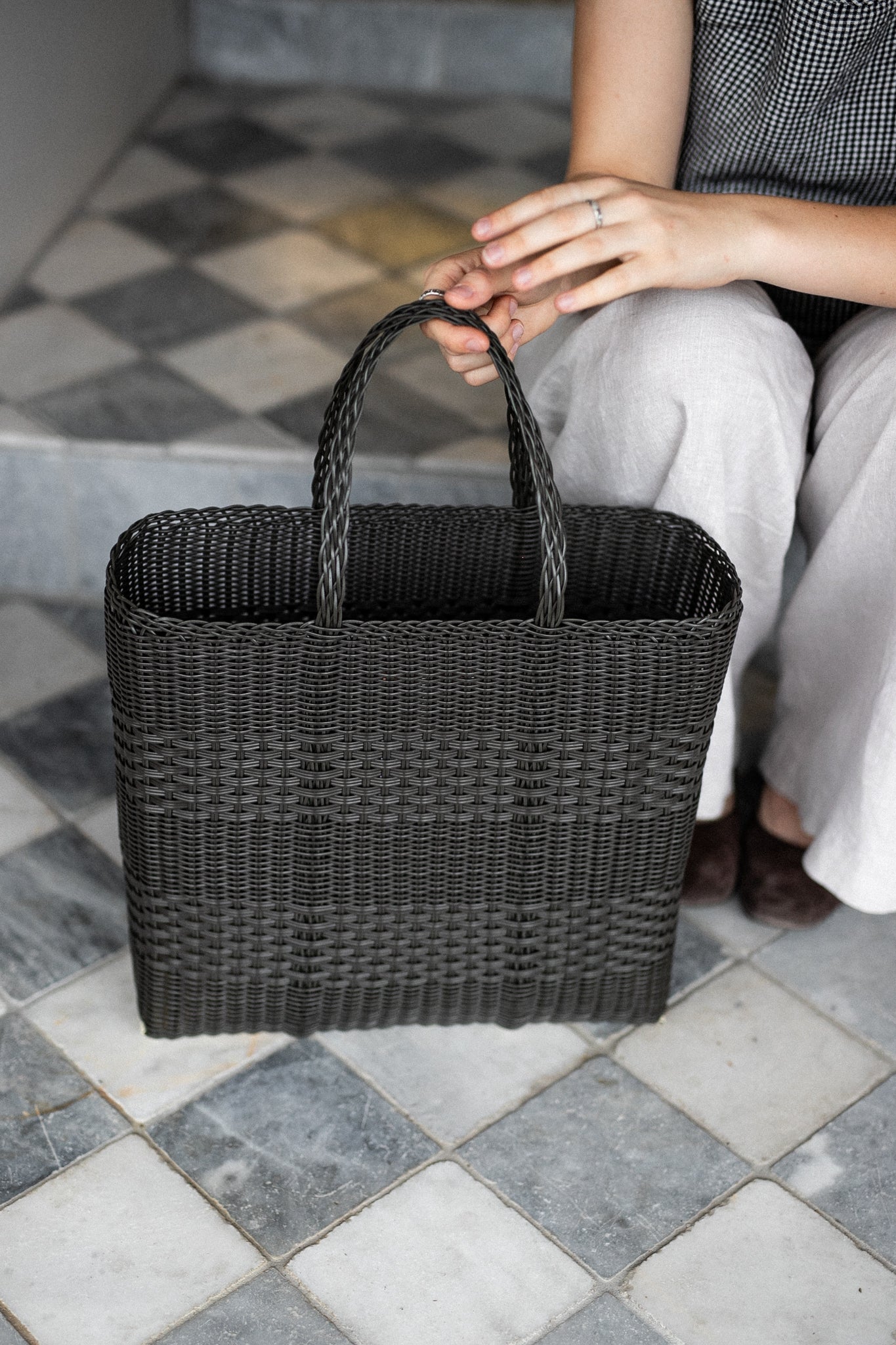 Tall Handwoven Palorosa Basket | Midnight Brown