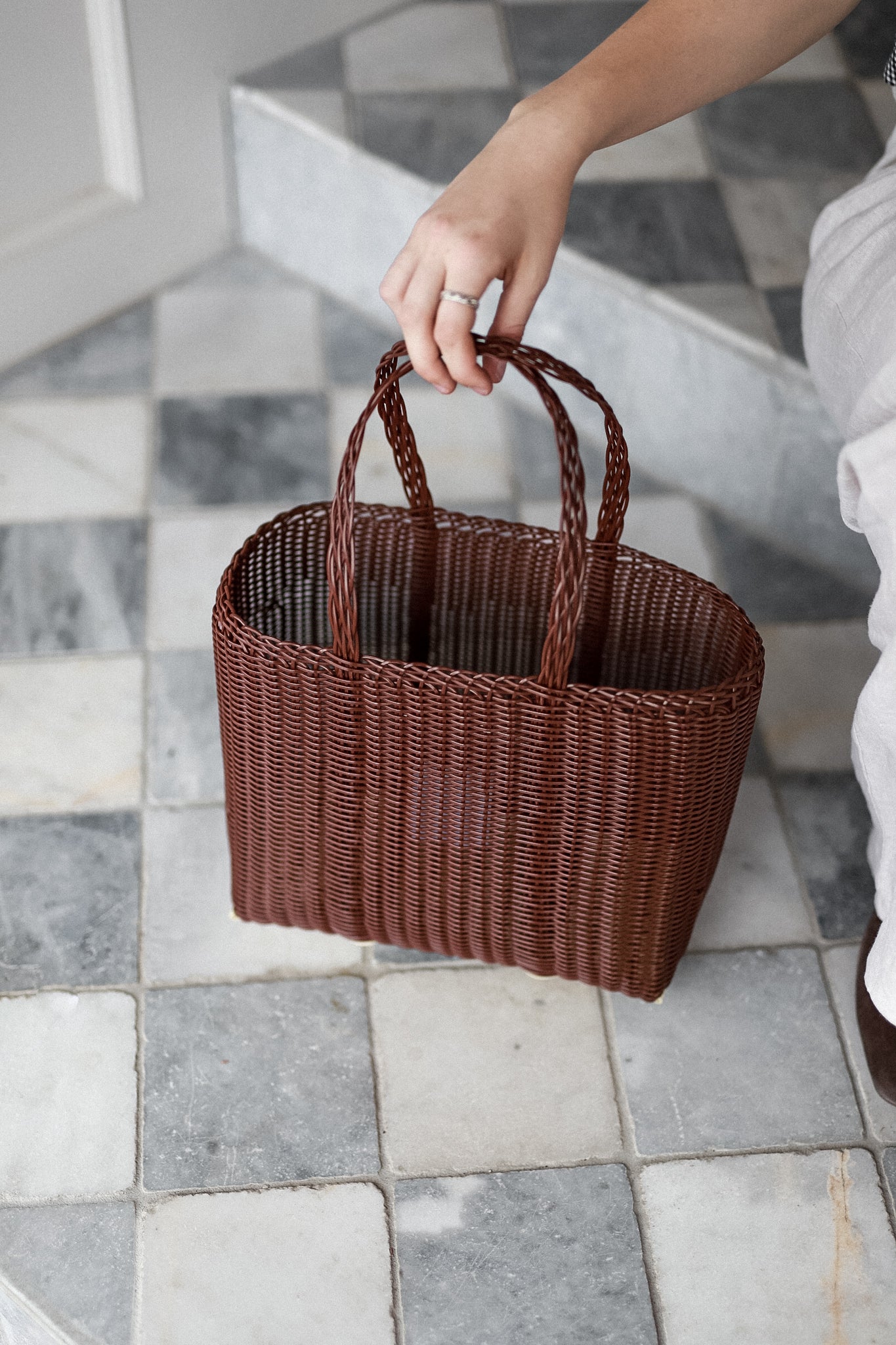 Small Handwoven Palorosa Basket | Chocolate