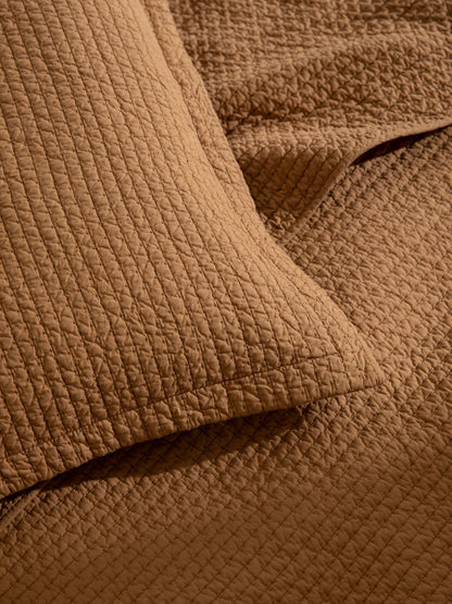 Pure Cotton Quilt Coverlet in Brûlée Caramel | double size