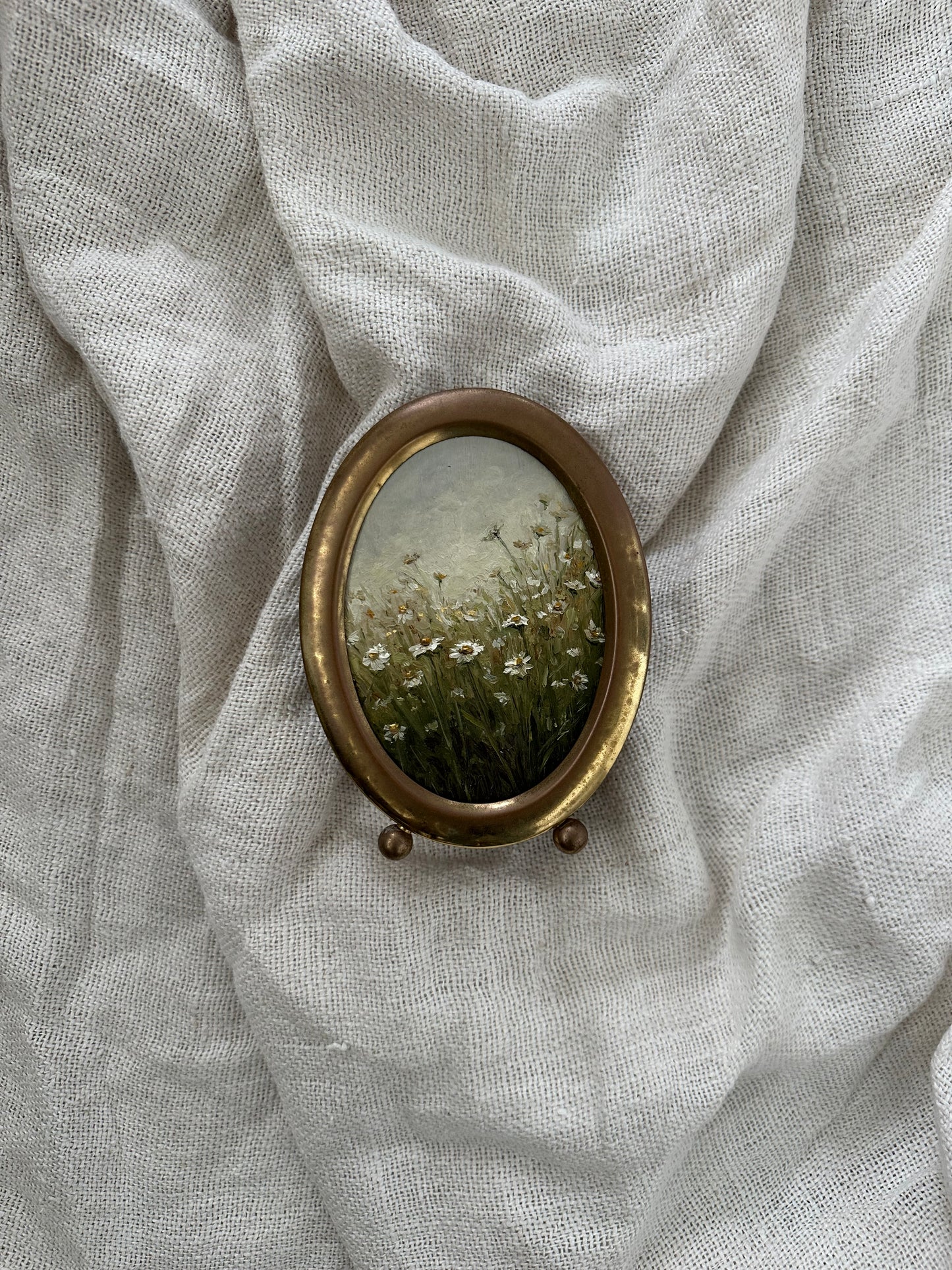 N. 1. 'Finding light'
