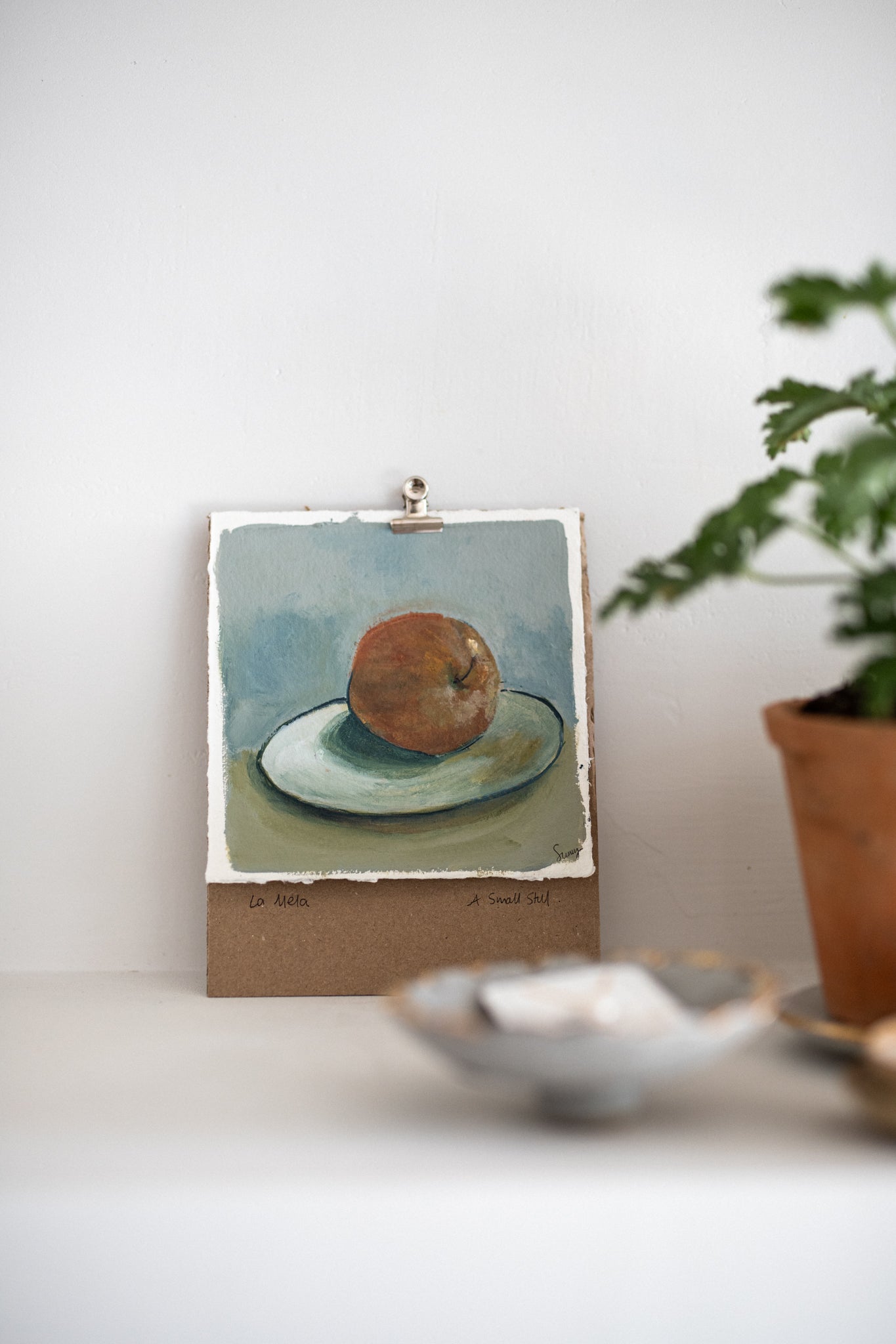 LA MELA | A Small Still Life