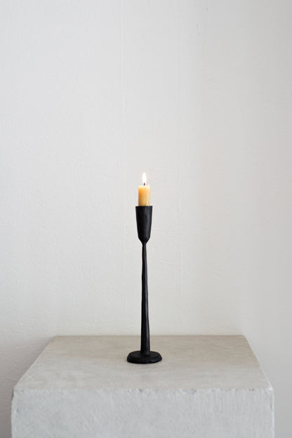 Nox Candleholder in Noir