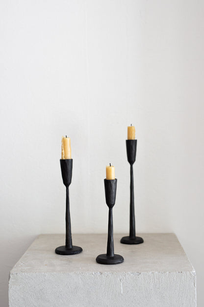 Nox Candleholder in Noir