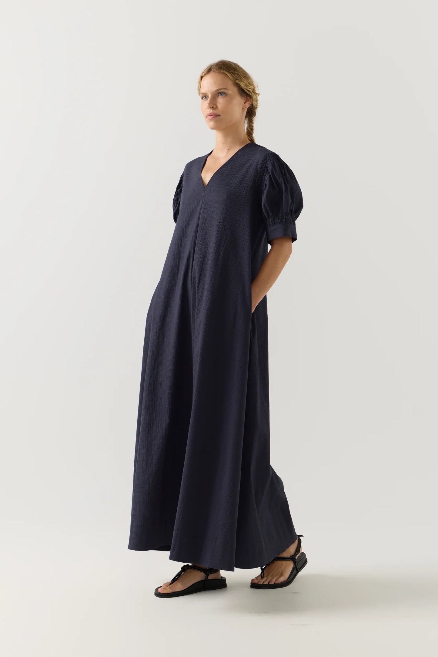 Scottie Dress in Navy Seersucker