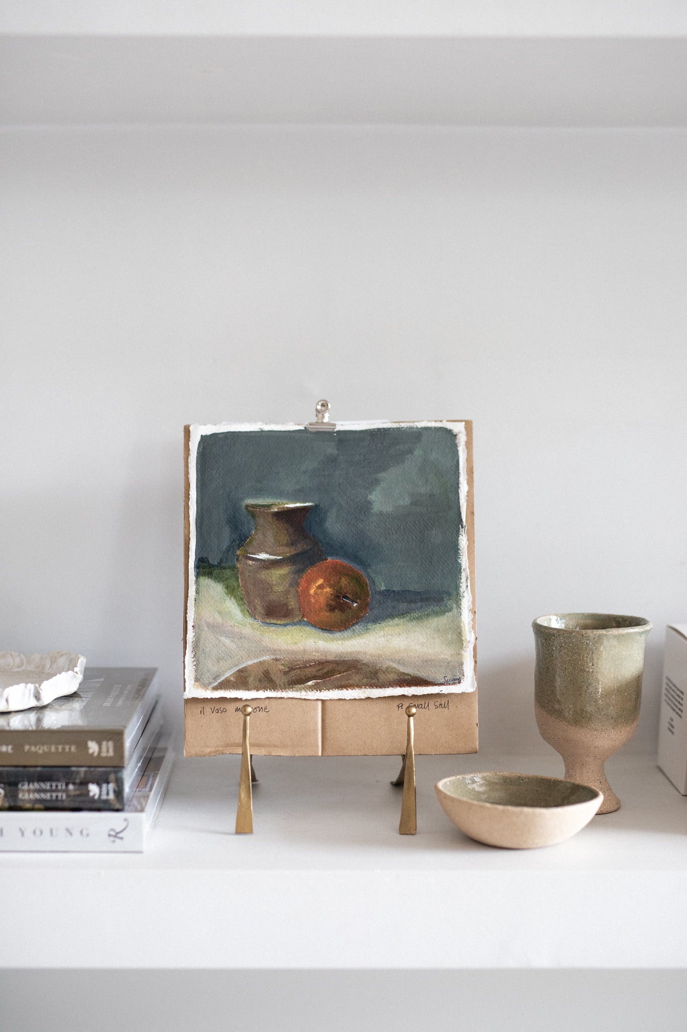'Il Vaso marrone' | A Small Still Life