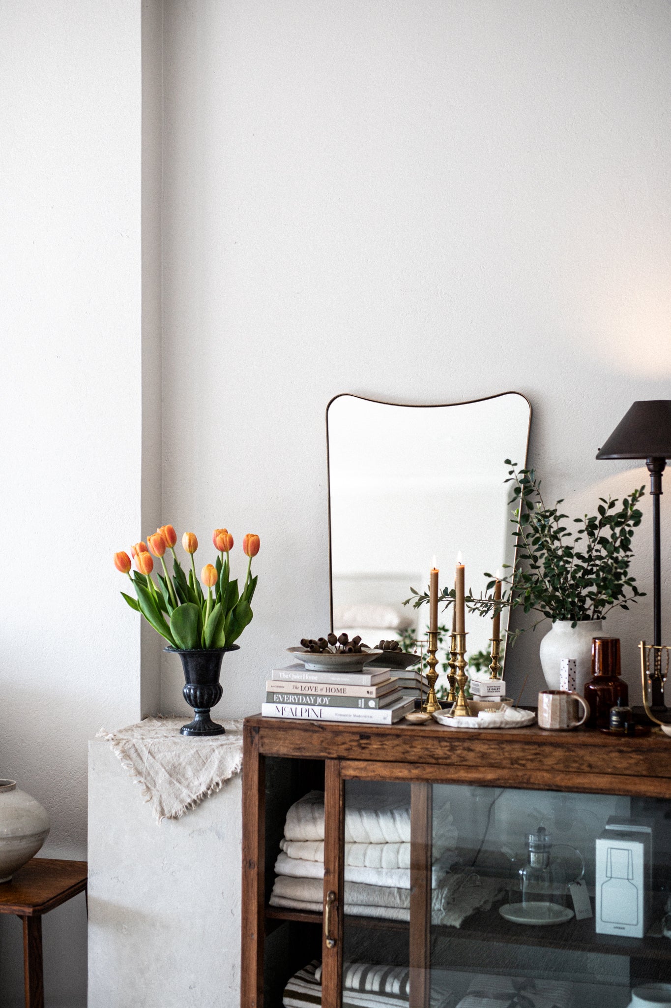 The Royale Mirror in Gold