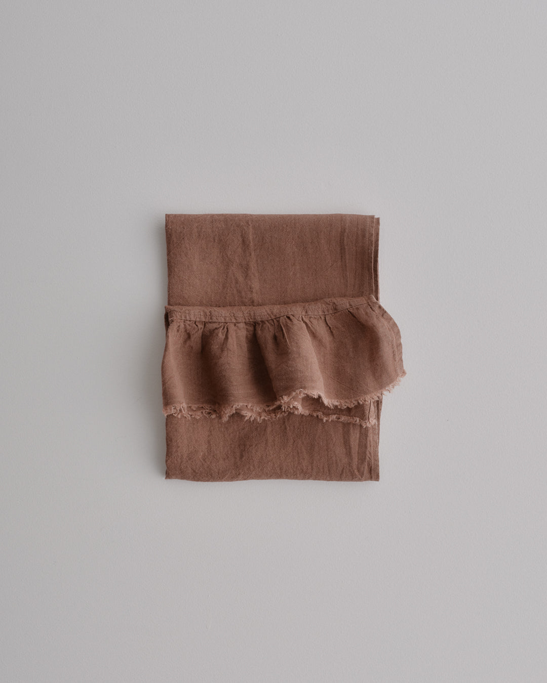Linen Ruffle Guest Towel | 'Moro'