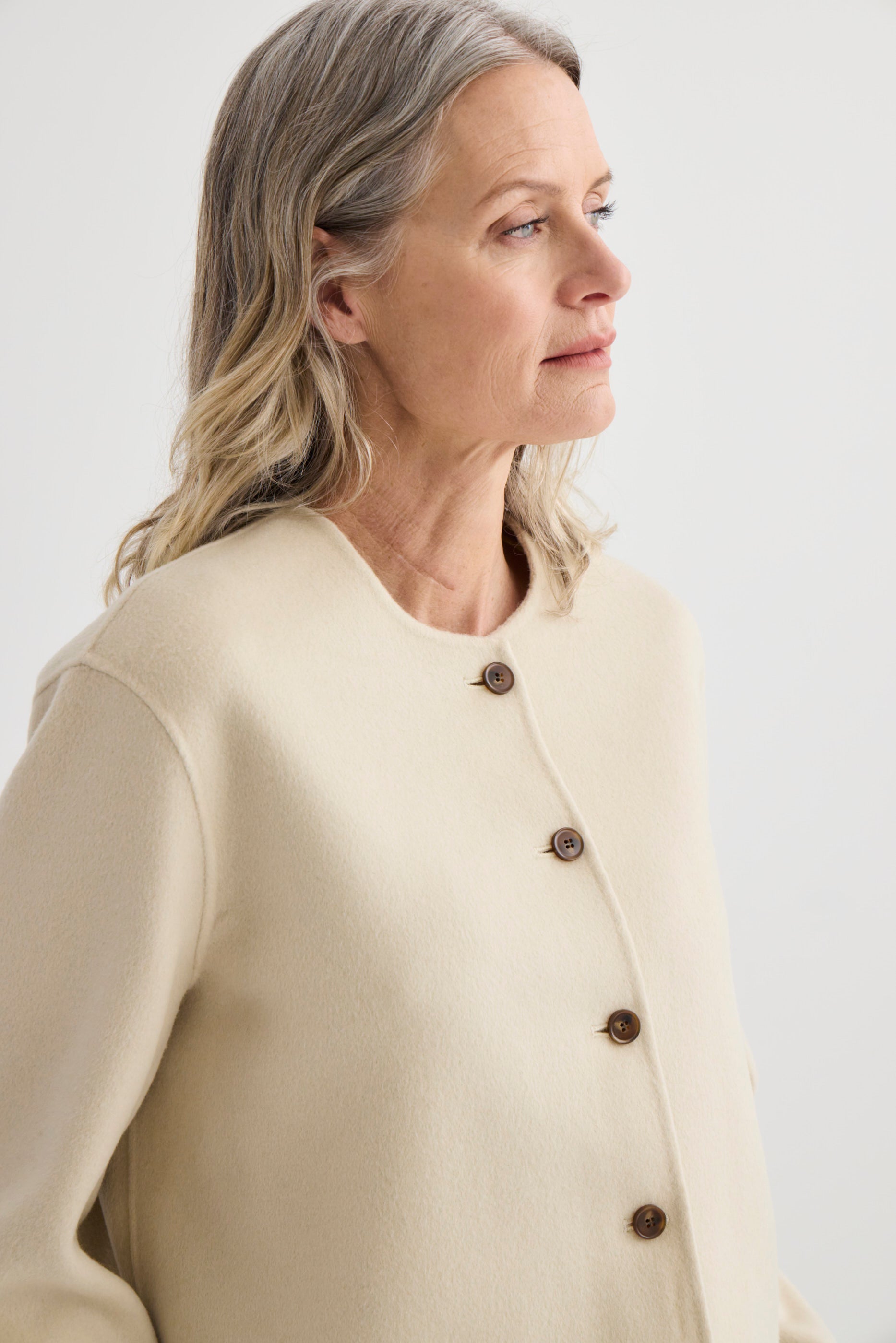 Cardi Jacket Ivory - Side view