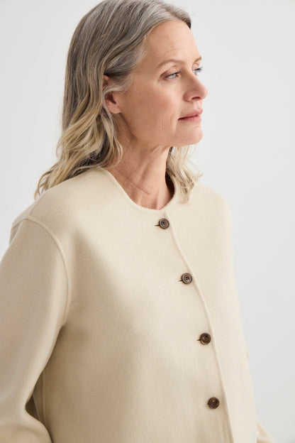 Cardi Jacket Ivory - Side view