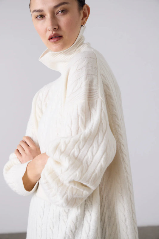 The Cable Knit Sweater - Cream