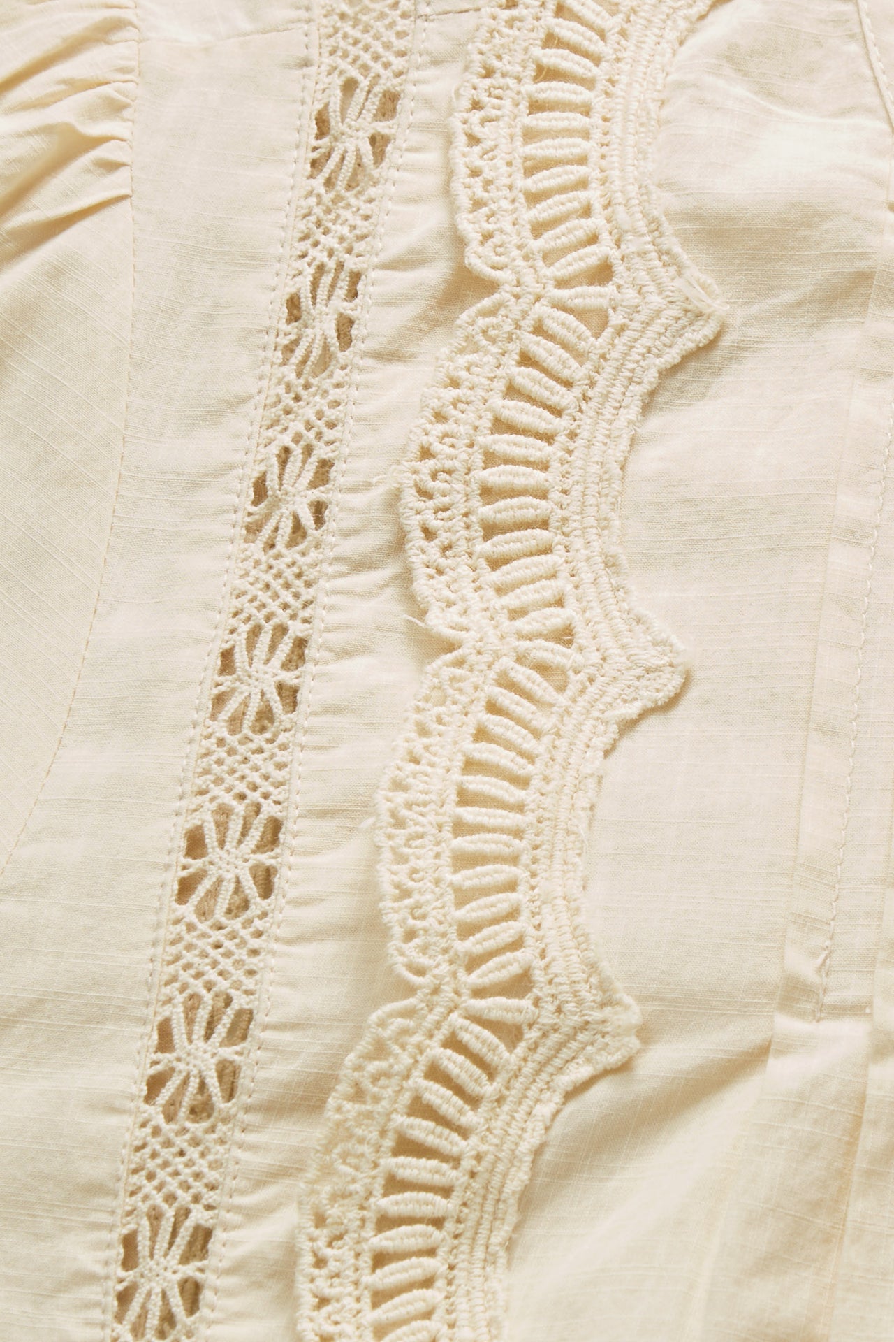 Heirloom Leaf Blouse in Antique Beige