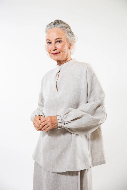 The Leonie Top in Natural Linen