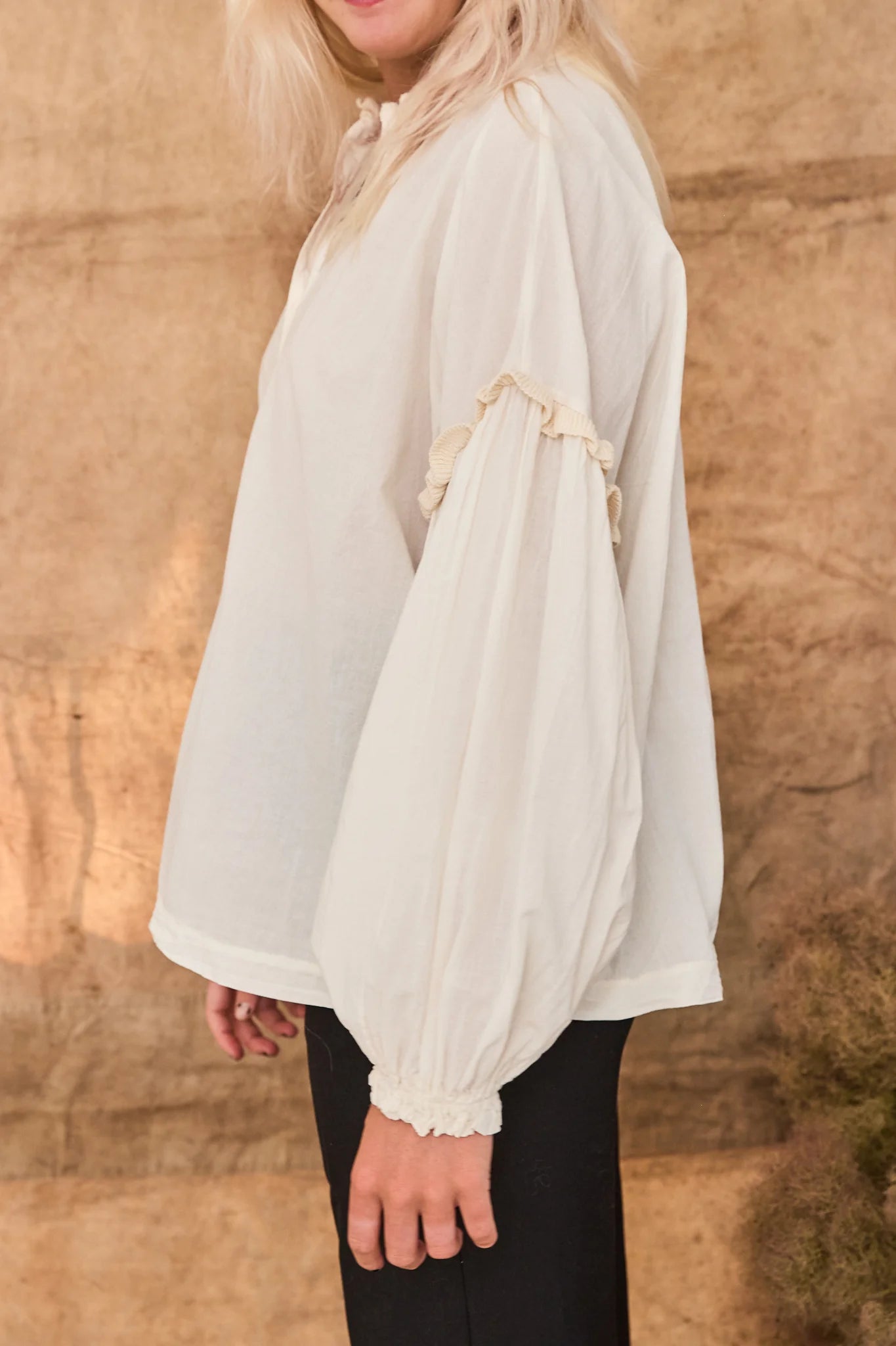 The Pierre Blouse in offwhite