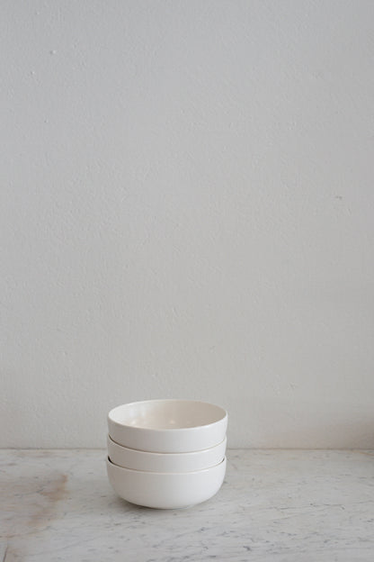 Handmade Breakfast Bowl in Satin White