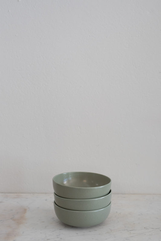 Ceramic Breakfast Bowl in French Green