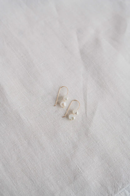 'Isla' Pearl Earrings