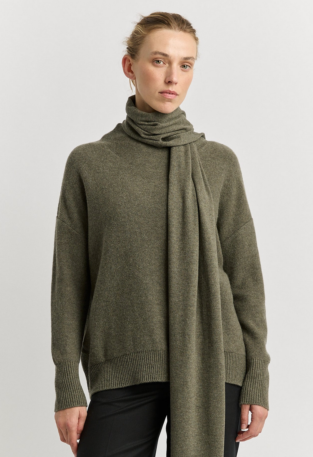 The Extra Fine Merino Scarf | Kale