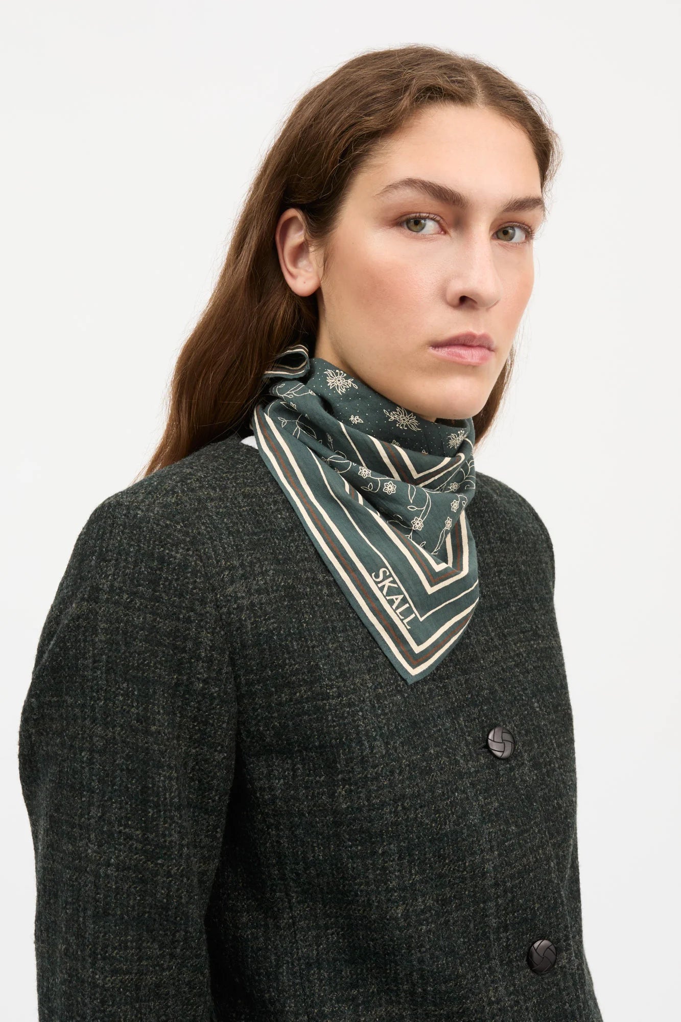 Skall Classic Scarf in Dark Green / Brown